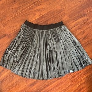 Express Silver Lurex Pleated Mini Skirt M